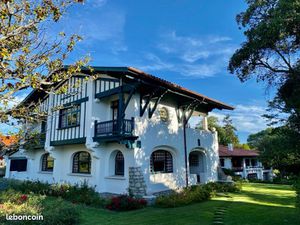 Vente propriété d’exception au style néo-basque biarritz