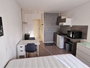 Studio entièrement meublé 22 m2