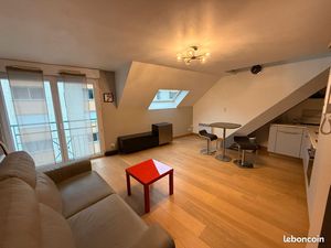 T2 Duplex meublé avec parking – Nantes Centre - Quartier Viarme