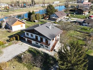 Maison 8 pièces 195 m²