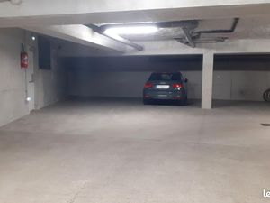 Parking couvert sécurisé 20 m² Nantes quartier Chantenay