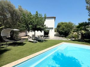 Maison 5 pièces 135 m² avec piscine chauffée sur 583 m² – Solliès-Pont