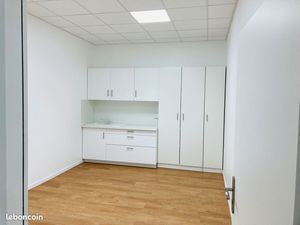 Location bureau medical