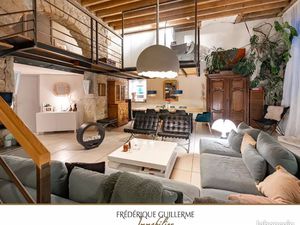 Loft 5 pièces 146 m²