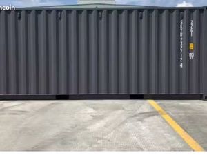 Box de stockage sécurisé à louer – 14 m² – Meyzieu