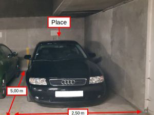 Parking 5 m X 2 50 m disponible immédiatement 105 / mois cc