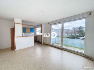 Studio 1 pièce 29 m²