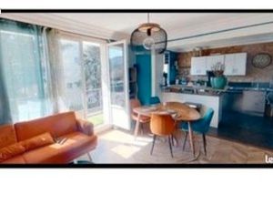 Apparemment t4 tuillerie Tassin-la-Demi-Lune