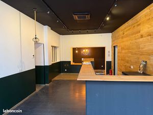 Local commercial Douai