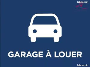 Garage fermé dans résidence sécurisée