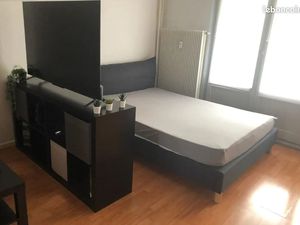 Studio 1 pièce 40 m²