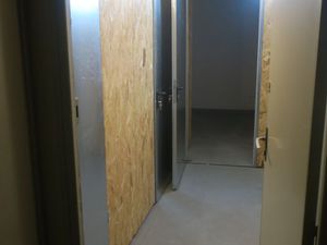 Box de stockage à louer – Centre-ville Aurillac