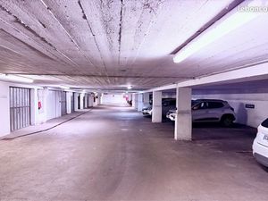 À louer – Garage double sécurisé – Brotteaux