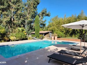 Maison de charme avec piscine et parc