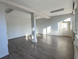 Local 106 m² Wolfisheim