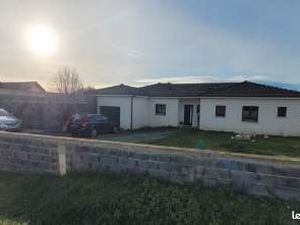Maison avec vue sur les Pyrénées