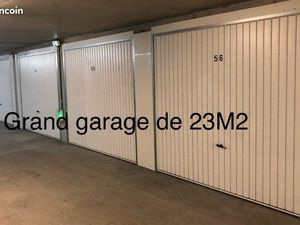 Garage en sous sol grande taille