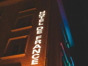 ? À Vendre Murs et Fonds de Commerce