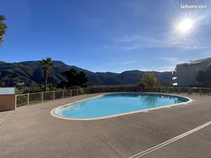 Studio 1 pièce 30 m²