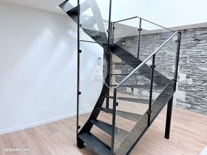 Loft/atelier/surface 5 pièces 144 m²