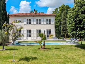 Maison 7 pièces 273m2