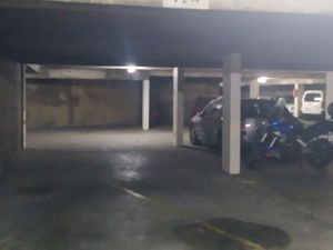 Double place de parking