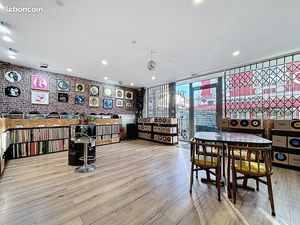 Local commercial 121 m² LAMORLAYE