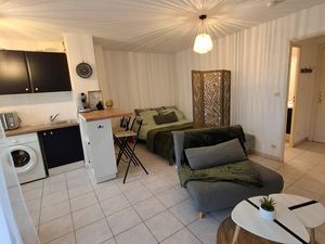 Studio meublé terrasse + piscine Fenouillet