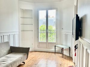 Location - 2 pièces - 1 chambre - 5ème étage - 75018 - Ornano