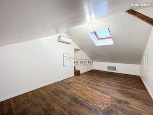 Loft 2 pièces 90 m²