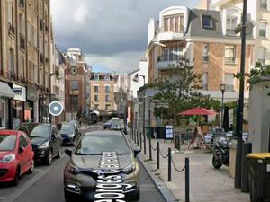 Hyper centre ville le perreux s/m emplacement numéro 1