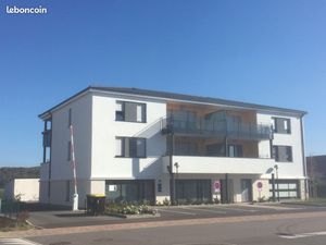 F2 récent avec balcon et garage