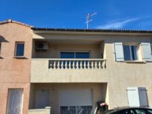 Beau t4 85m2 a l etage avec terrasse 770cc