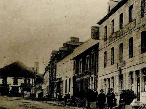 Immeuble de rentabilité au centre Merdrignac