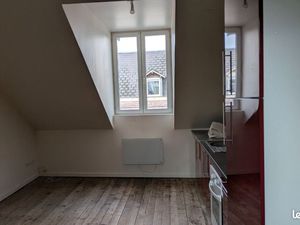 T2 26 m² – Dernier étage – Centre Saint-Quentin – 420 CC