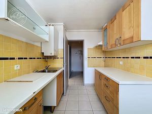 Appartement 38m² Location Toulon Saint Roch ( 83 - Var)