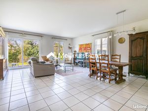 Maison 6 pièces 140 m²