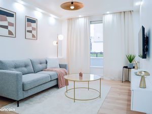 T2 entièrement rénové - meublé standing - parking privatif – proche gare