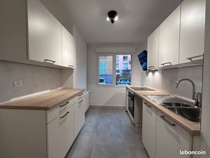 Appartement rénové - RDC - Résidence privée