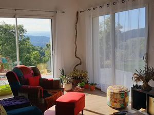 Loue maison individuelle à 15 mn de MENDE