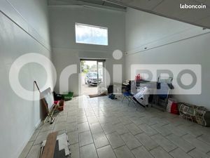 Local commercial 96 m²