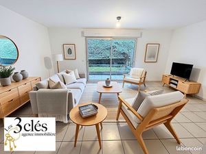 Studio 1 pièce 30 m²