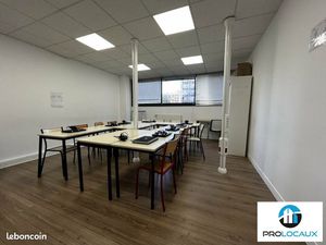 Bureaux 200 m²