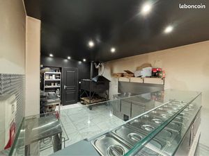 À VENDRE – Fonds de commerce PIZZERIA au feu de bois