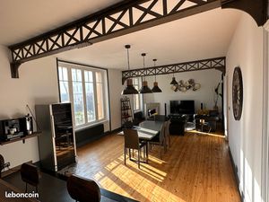 Appartement de charme entièrement rénové