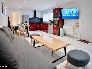 Local commercial 93m2 ( murs + fonds de commerce )