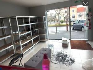 Mur local commercial