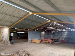 Bâtiment agricole à vendre - Hangars et Chai cancon