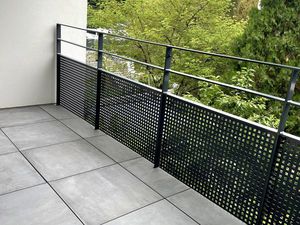 Studio récent de 26 m² avec grand balcon  tramway T2 MEUDON Seine