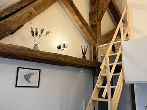 Studio meublé / place du martroi